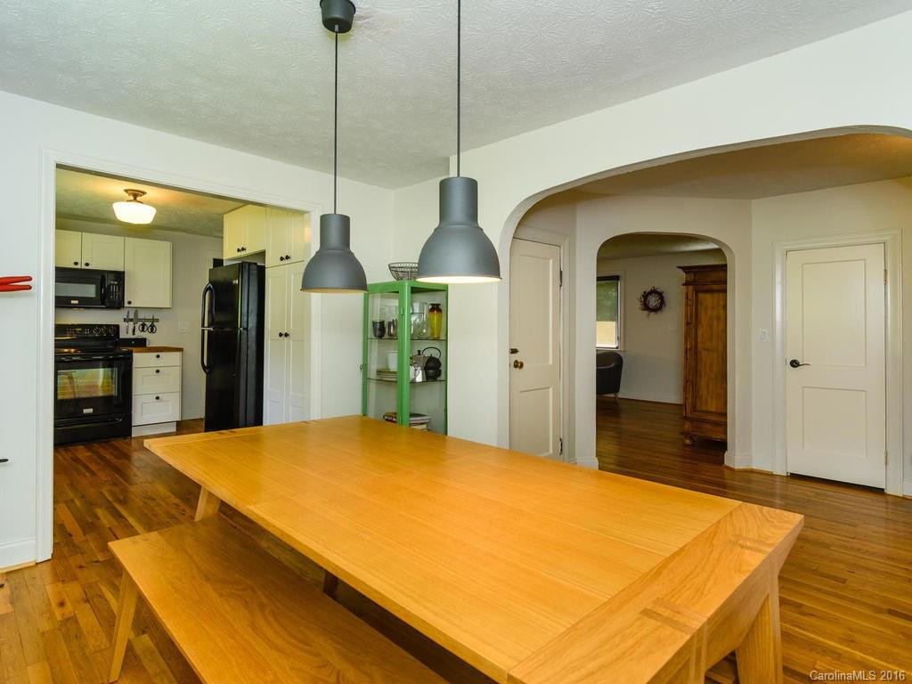 39 Indian Trail Road - Photo 6