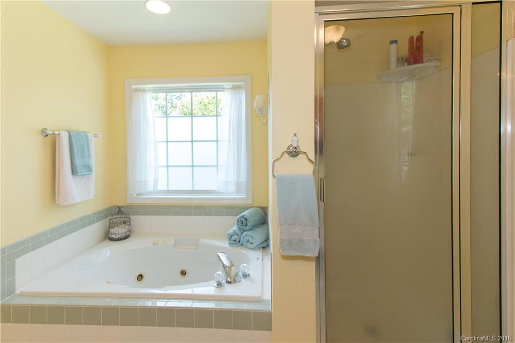 52 Sugar Hill Drive #10 - Photo 13