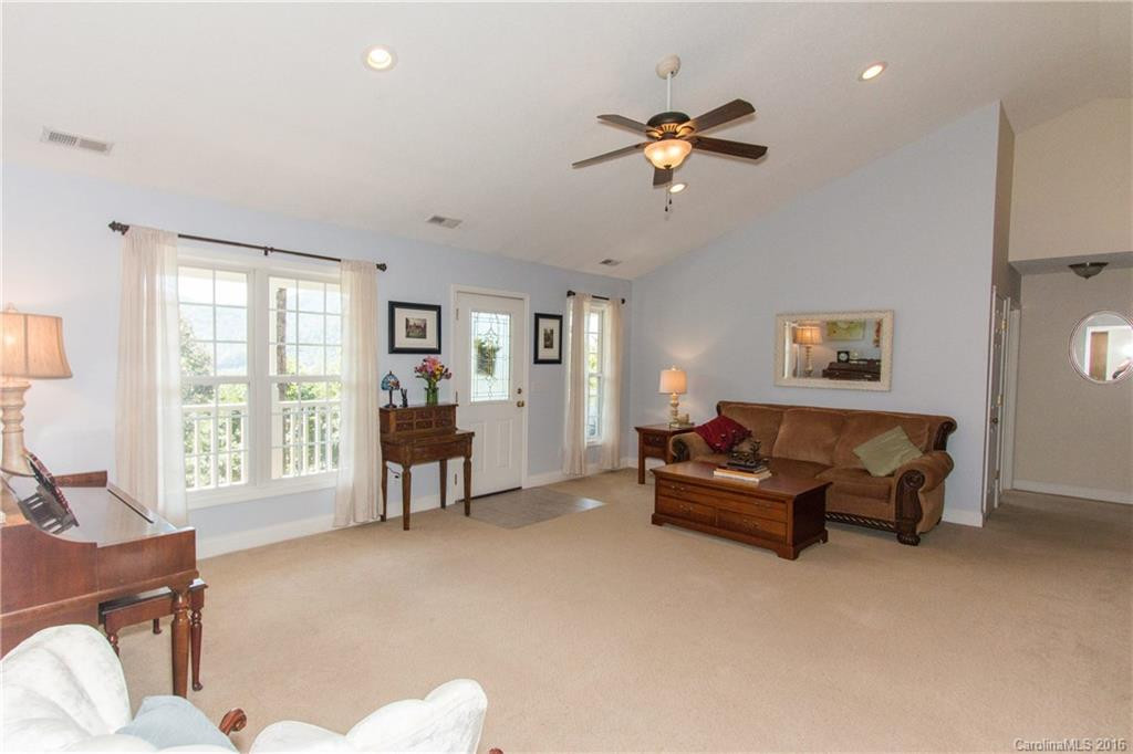 52 Sugar Hill Drive #10 - Photo 6