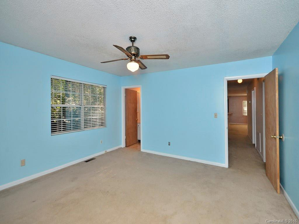 432 Courtland Boulevard - Photo 5