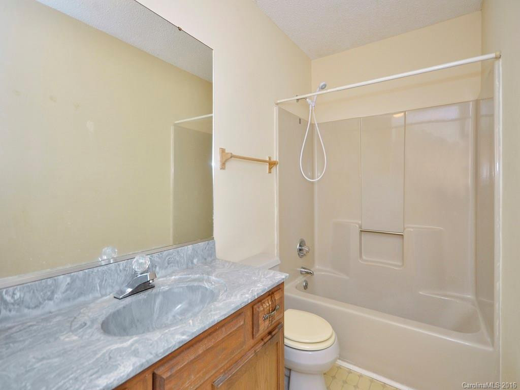 432 Courtland Boulevard - Photo 8
