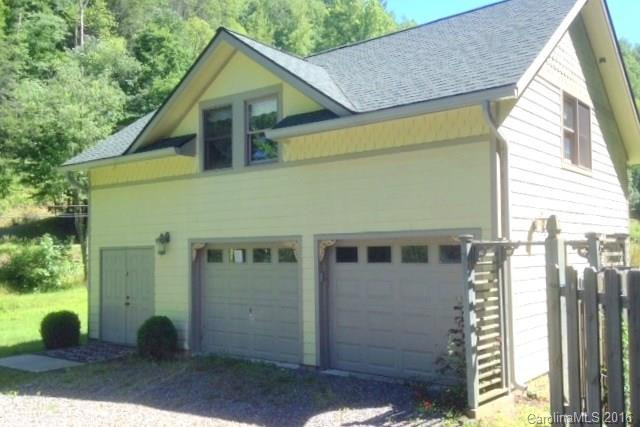 1760 Hortons Creek Road - Photo 2