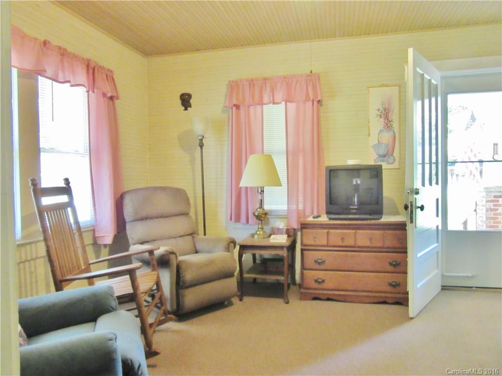 59 Paradise Road #SR1846 - Photo 3