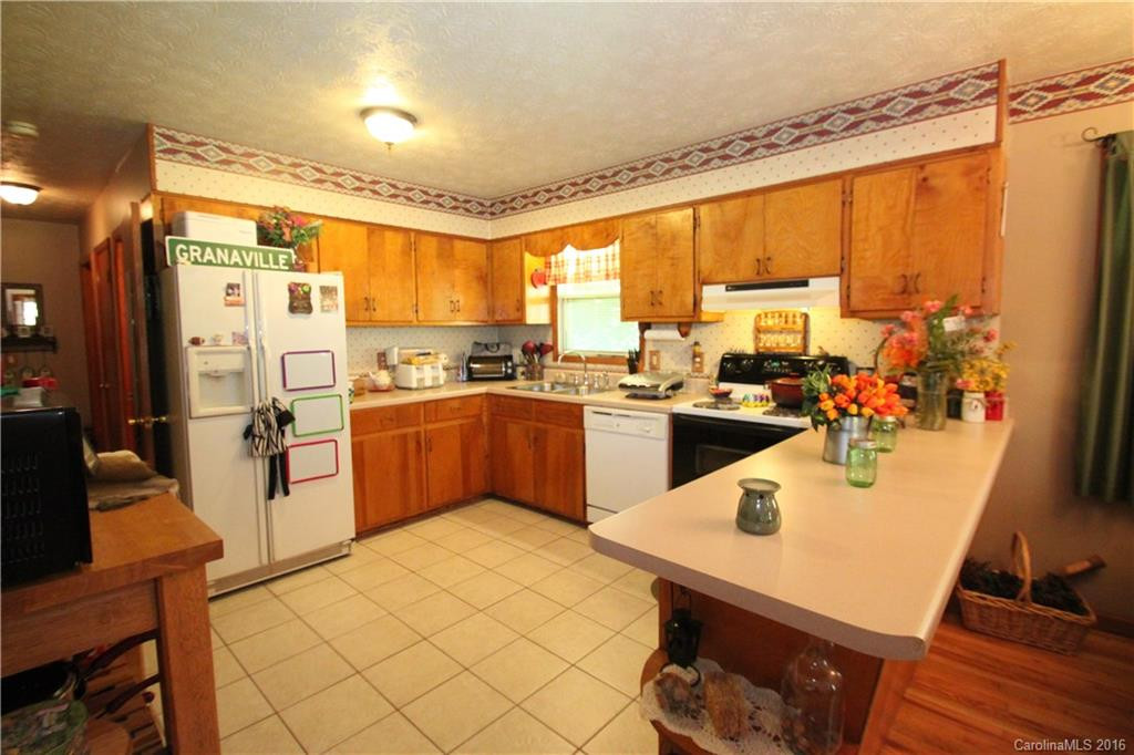 181 Davis Cove Road #18 - Photo 6