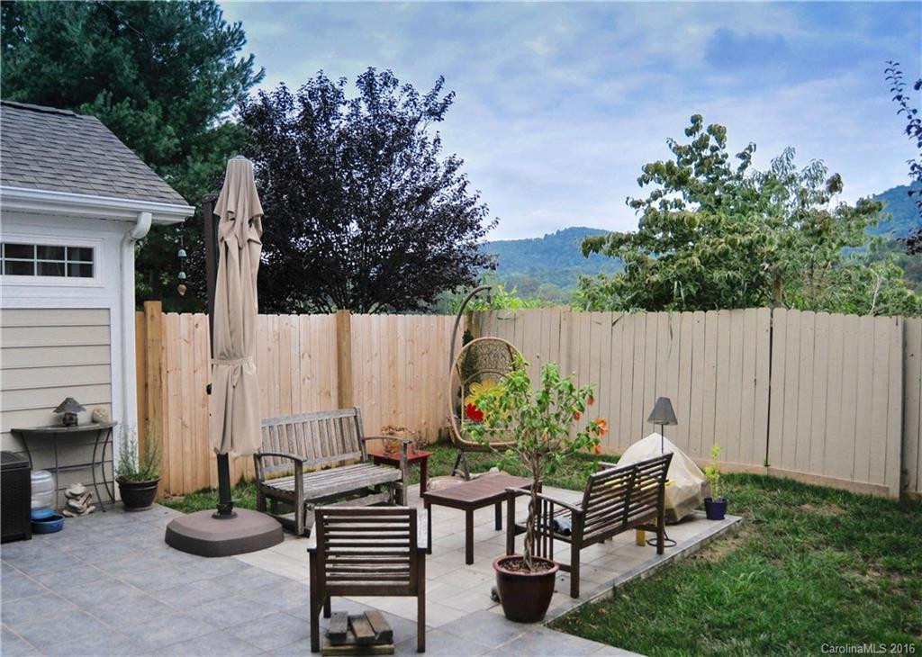 849 West Pointe Drive #38 - Photo 23