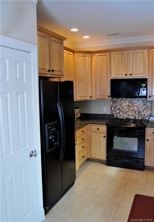 849 West Pointe Drive #38 - Photo 9