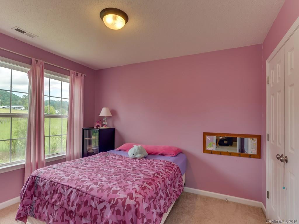 62 Woodfern Road - Photo 18