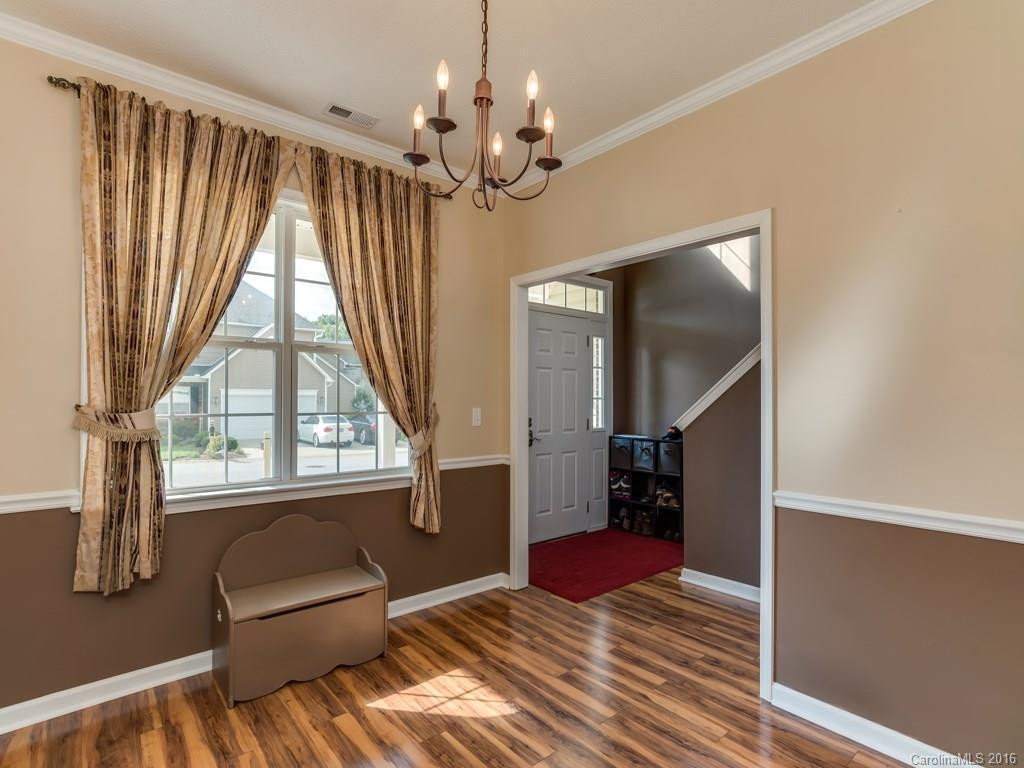 62 Woodfern Road - Photo 3