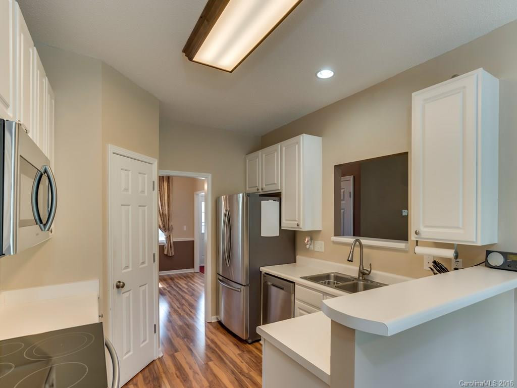 62 Woodfern Road - Photo 5