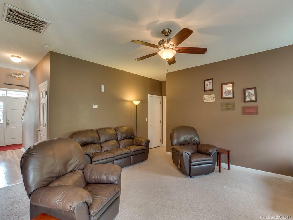 62 Woodfern Road - Photo 7