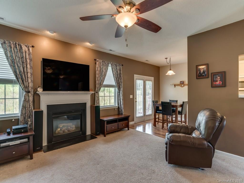 62 Woodfern Road - Photo 8