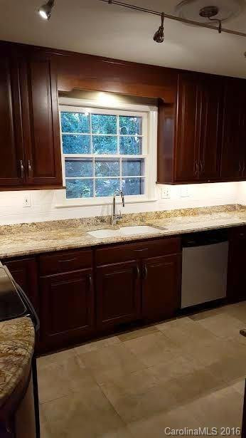 188 Beverly Road #12 - Photo 12
