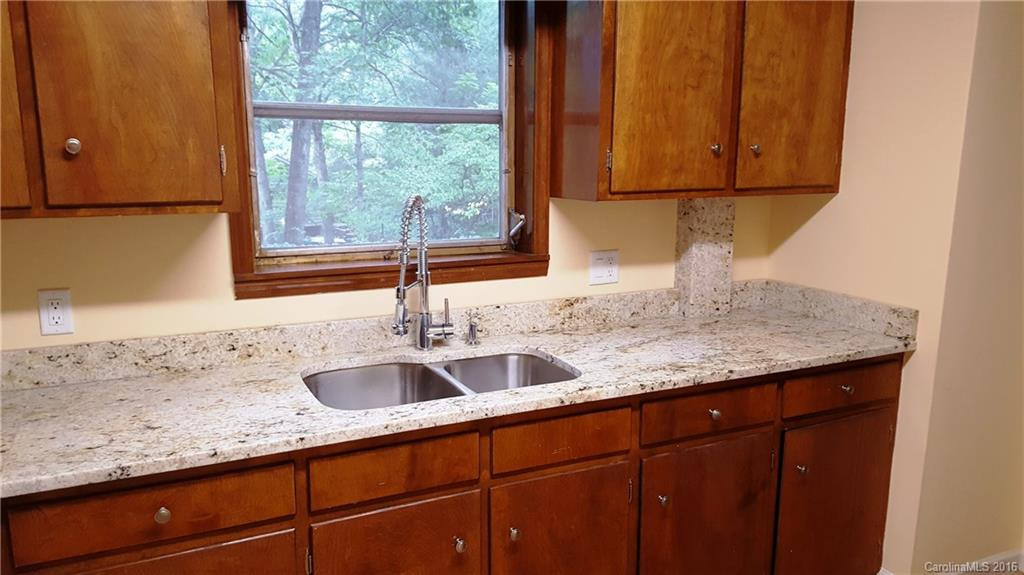 188 Beverly Road #12 - Photo 19
