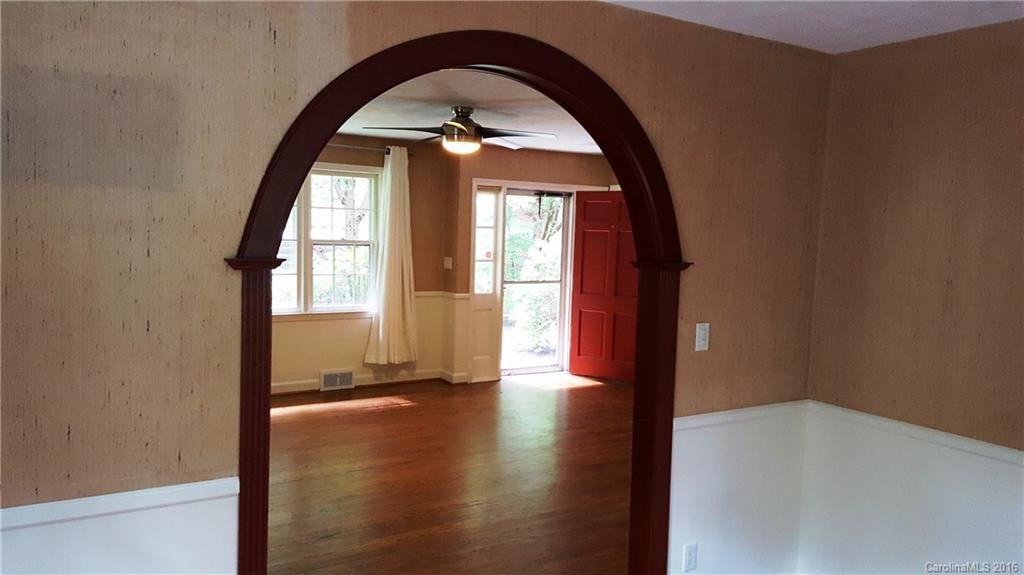 188 Beverly Road #12 - Photo 8