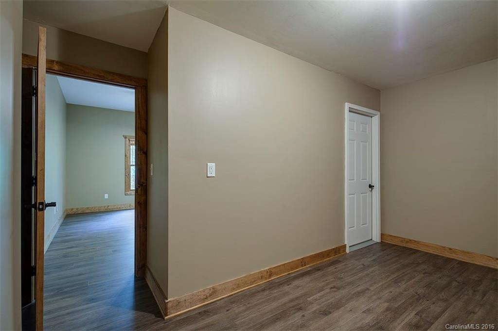 313 Knob Road - Photo 17