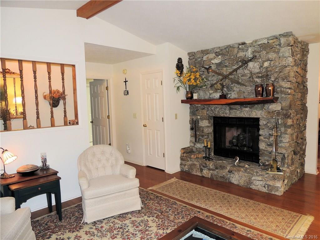 200 Fernwood Drive #6 - Photo 5