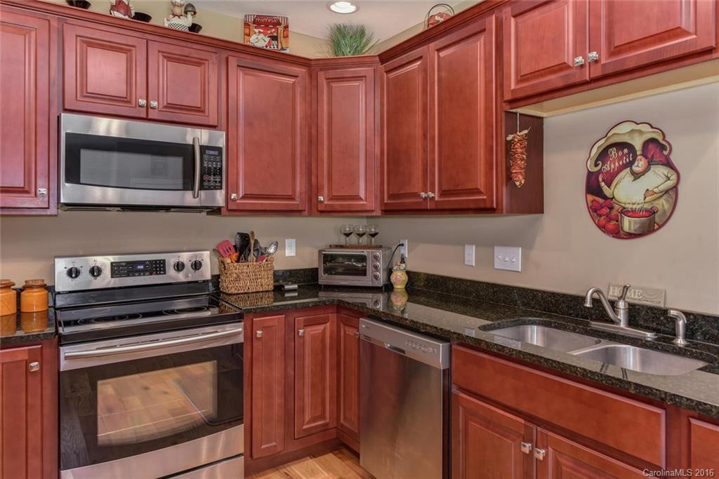 117 Brooklyn Avenue - Photo 11