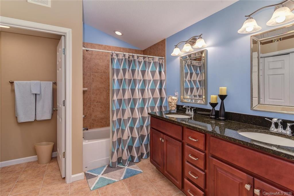 117 Brooklyn Avenue - Photo 13