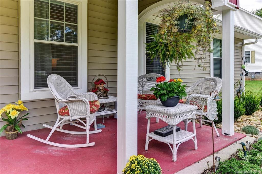 117 Brooklyn Avenue - Photo 3