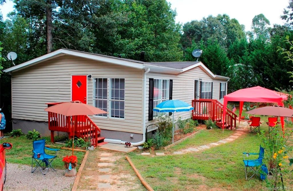 110 Estrine Drive #17