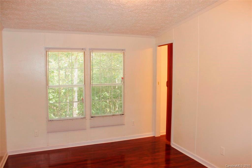110 Estrine Drive #17 - Photo 18