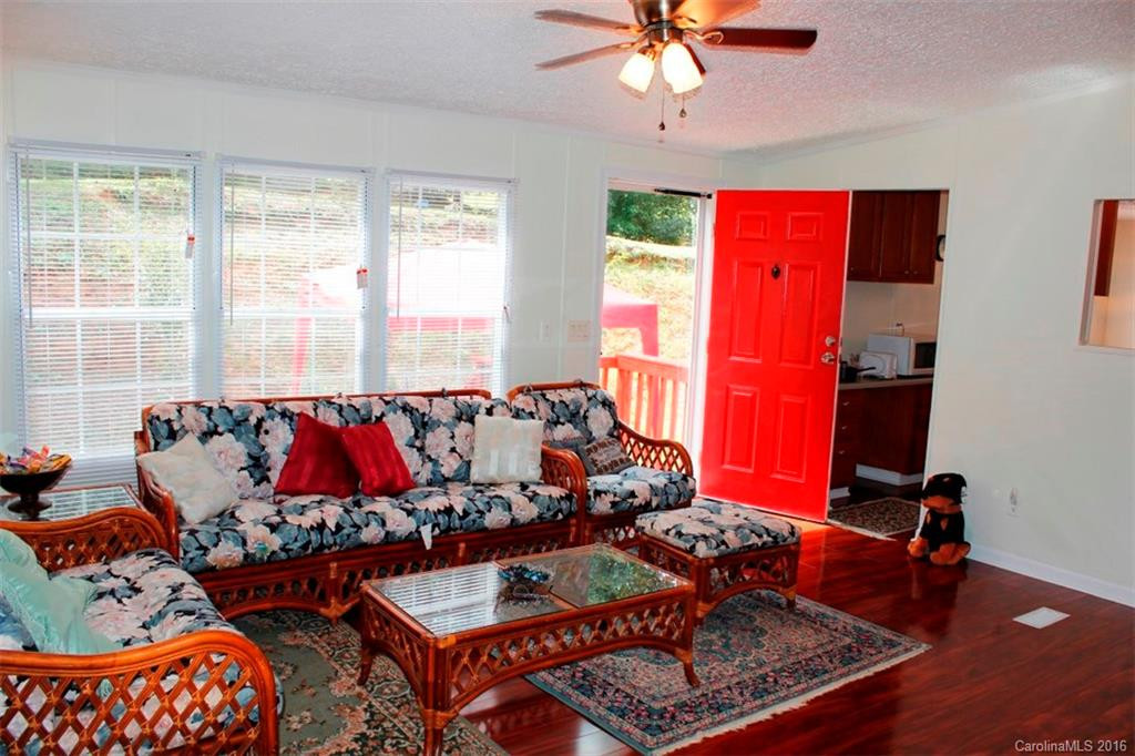 110 Estrine Drive #17 - Photo 3