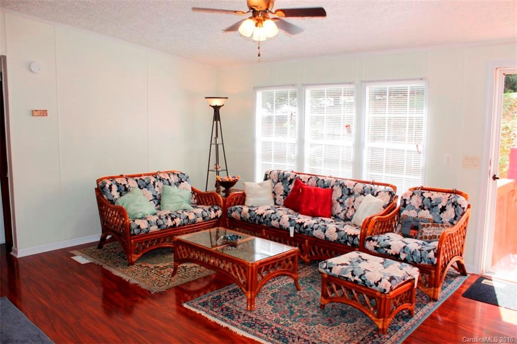 110 Estrine Drive #17 - Photo 4