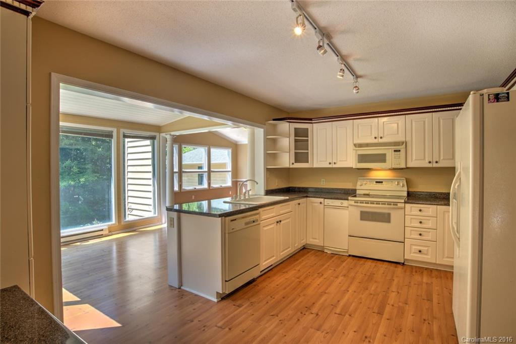 42 Little Forest Drive - Photo 8
