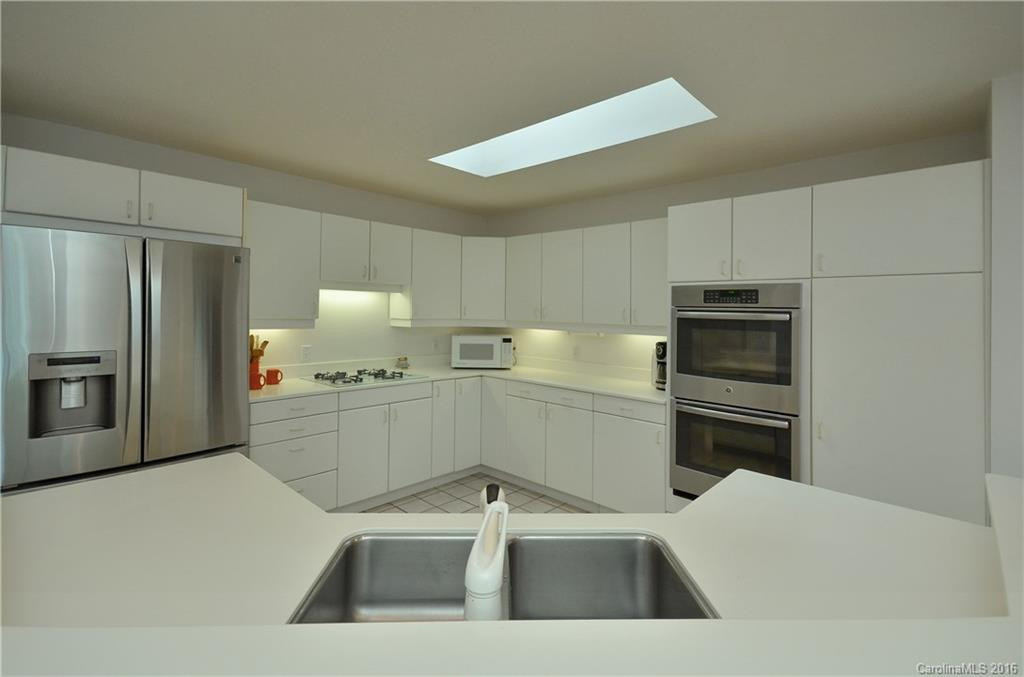 258 Dalhousie Court #45R - Photo 7