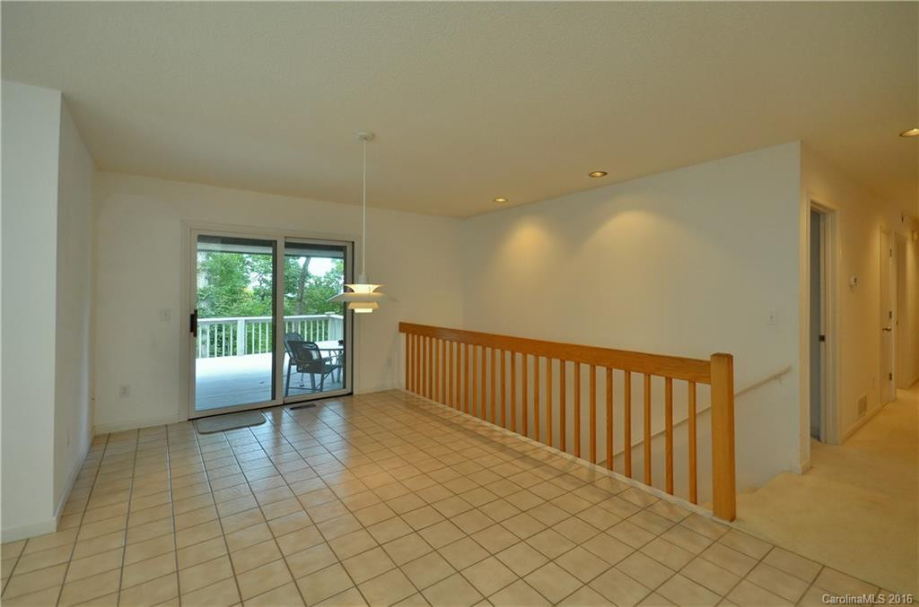 258 Dalhousie Court #45R - Photo 9