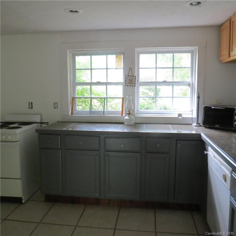 179 Jonathan Creek Road - Photo 5