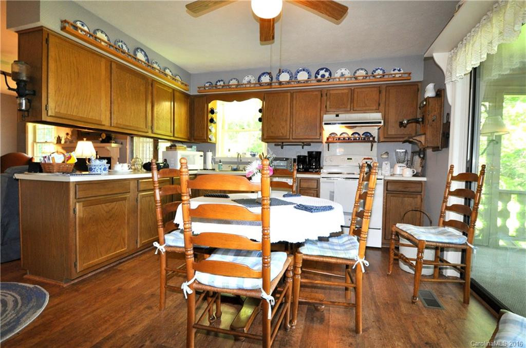 309 Rosewood Lane - Photo 4