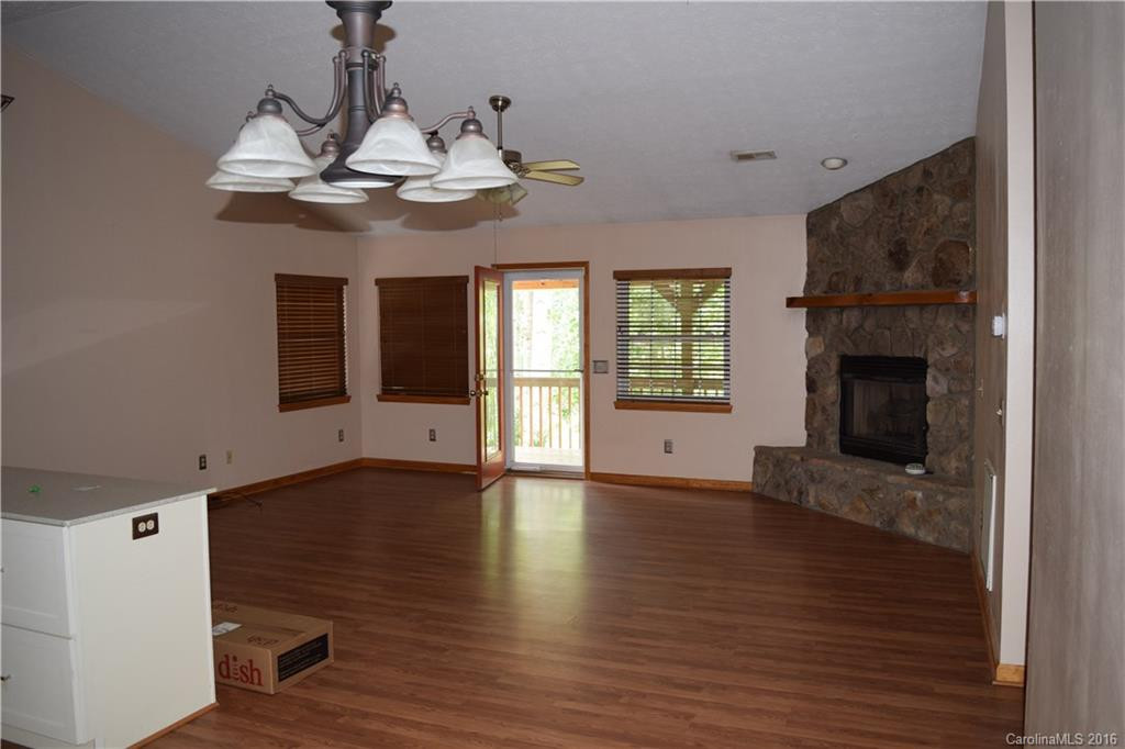 128 Pony Drive - Photo 5