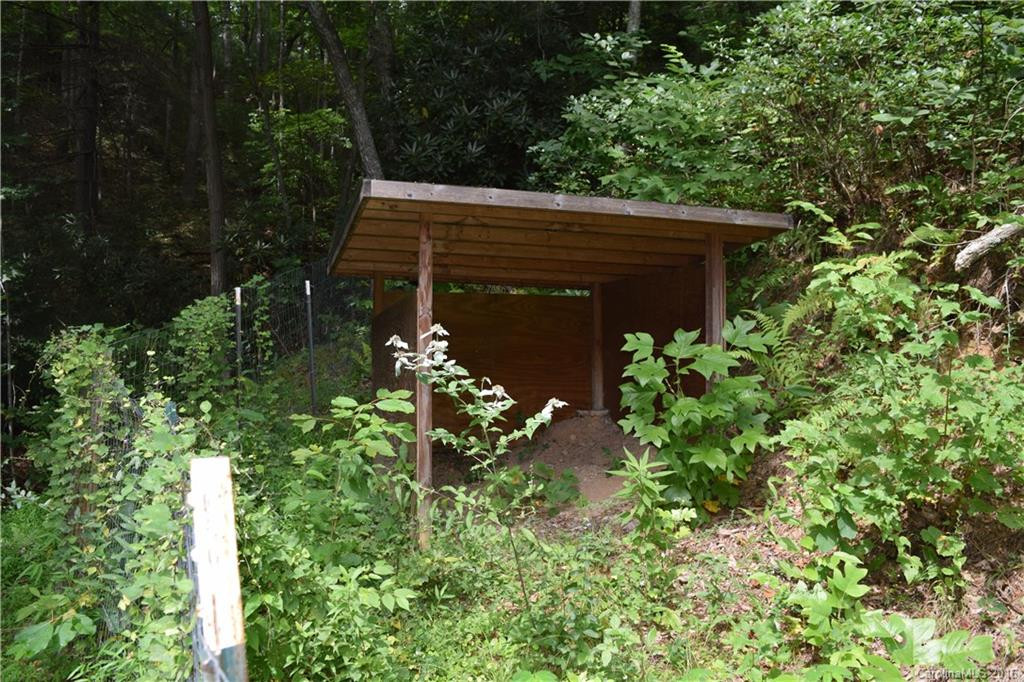 128 Pony Drive - Photo 9
