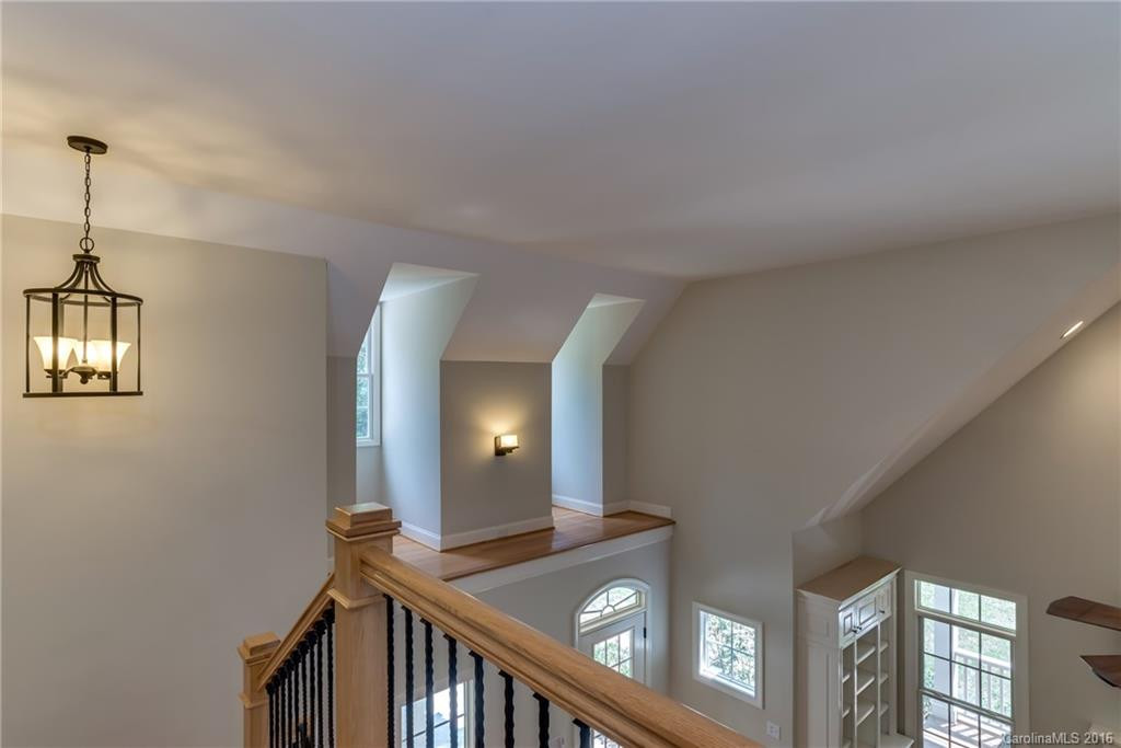 640 Shepherds Creek Circle - Photo 17