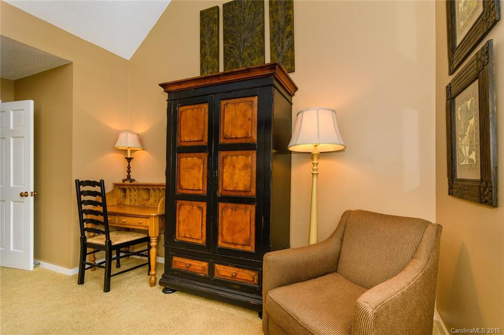 146 Racquet Club Villas Drive #Unit A, Bldg. 6 - Photo 16