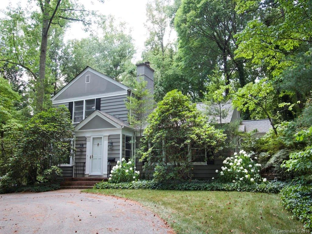 105 Stuyvesant Road