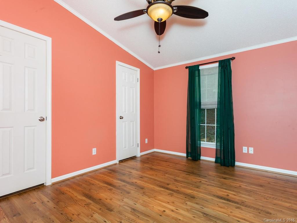 11 Bowman Drive - Photo 18