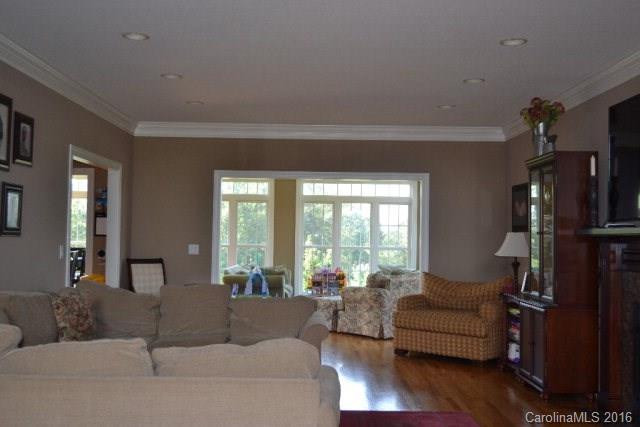 3442 Blankenship Drive - Photo 2