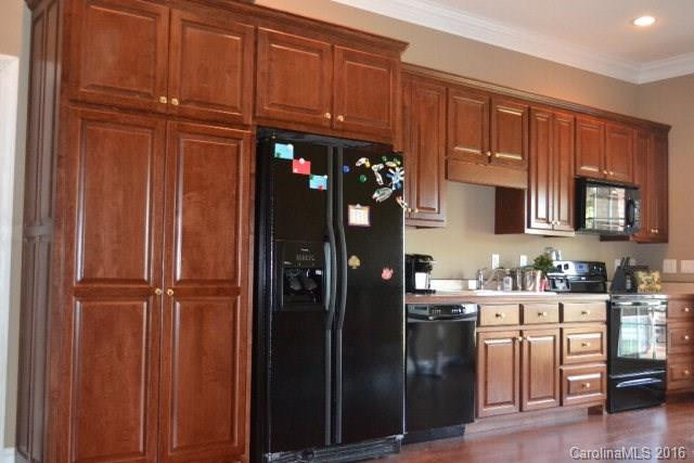 3442 Blankenship Drive - Photo 10