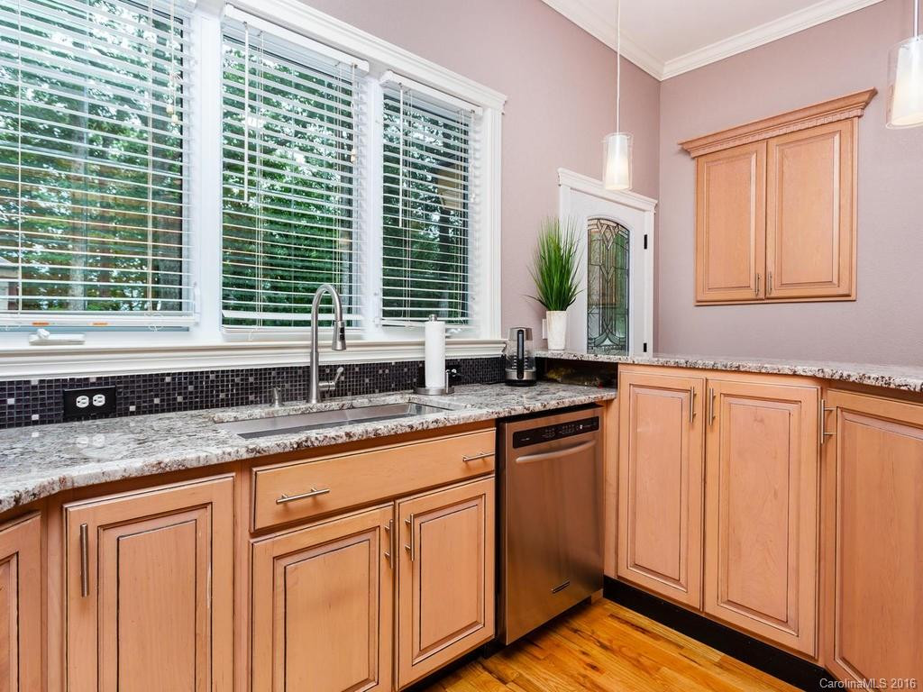 203 Foxwood Drive #17 - Photo 11