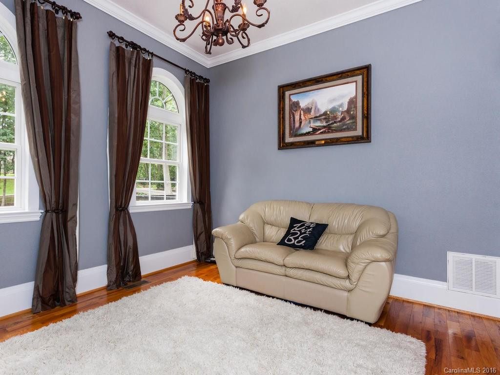 203 Foxwood Drive #17 - Photo 16