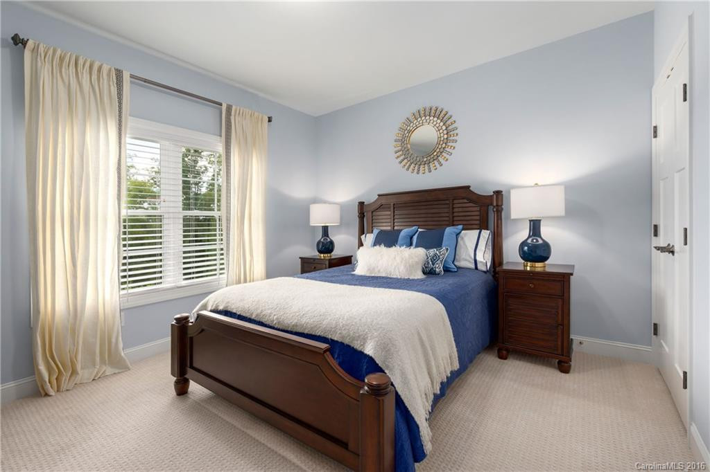 36 Sovereign Lane - Photo 17