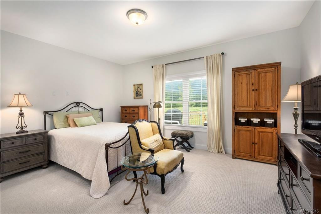 36 Sovereign Lane - Photo 19