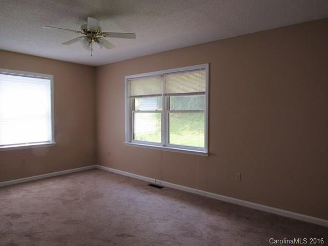121 Windy Ridge Drive - Photo 9
