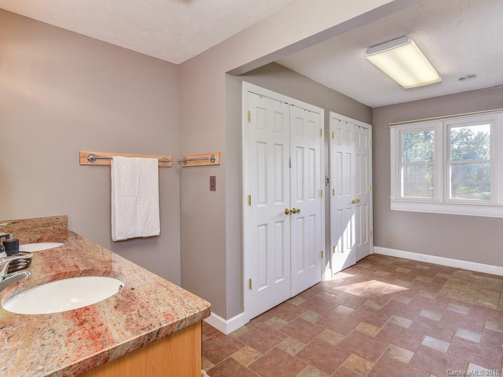 14 Pressley Road - Photo 11