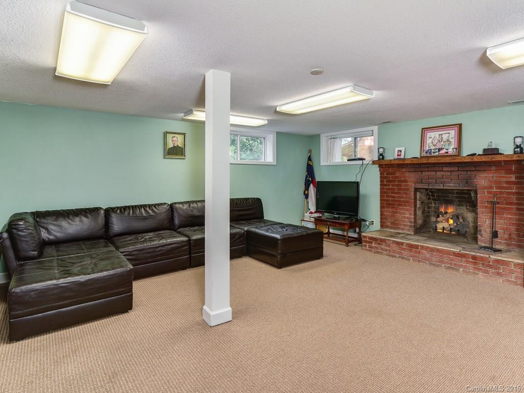 14 Pressley Road - Photo 15