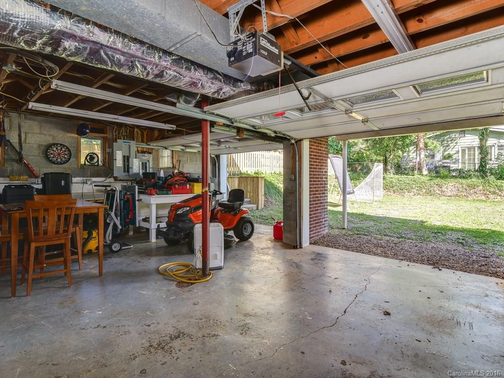 14 Pressley Road - Photo 17