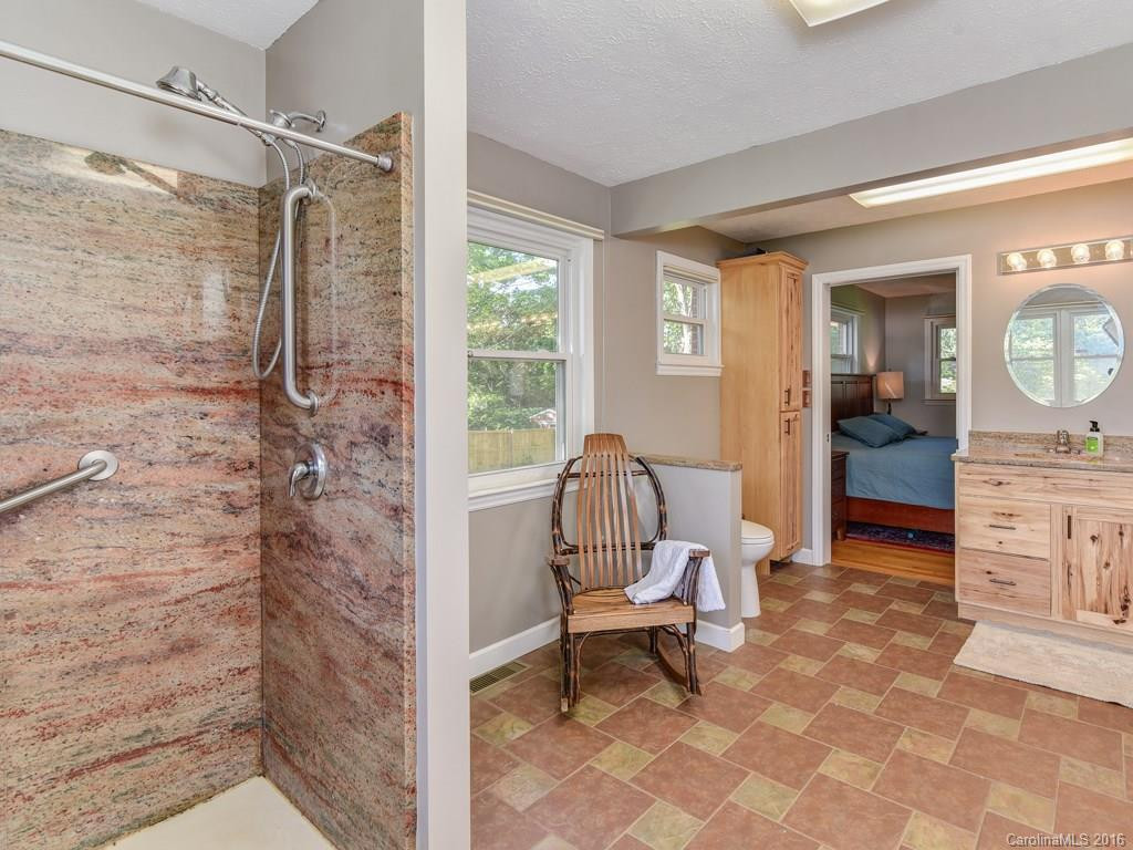 14 Pressley Road - Photo 10