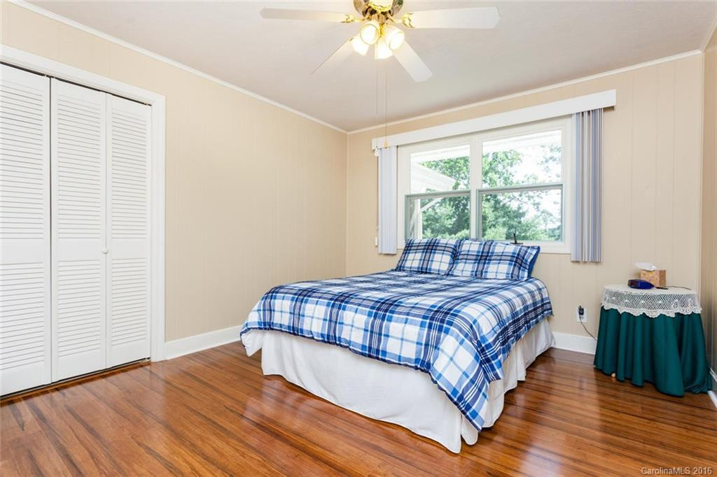 22 Fairway Drive - Photo 15